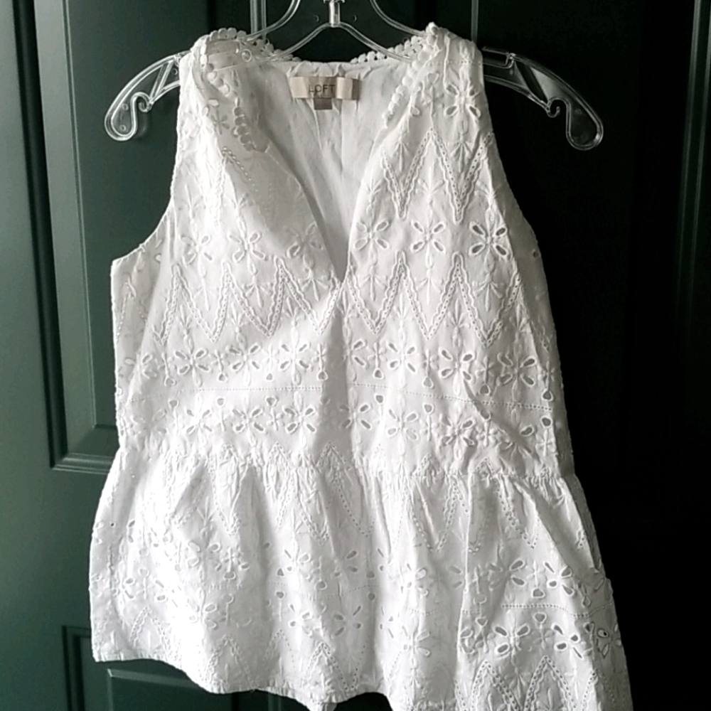 Loft eyelet sleeveless blouse